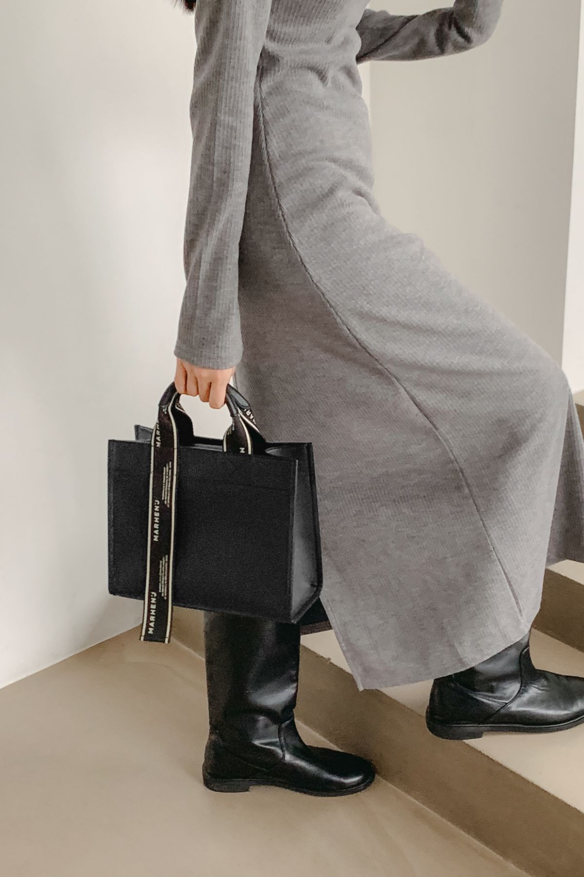 MARHEN J Cindy Sign - Black - Image 2