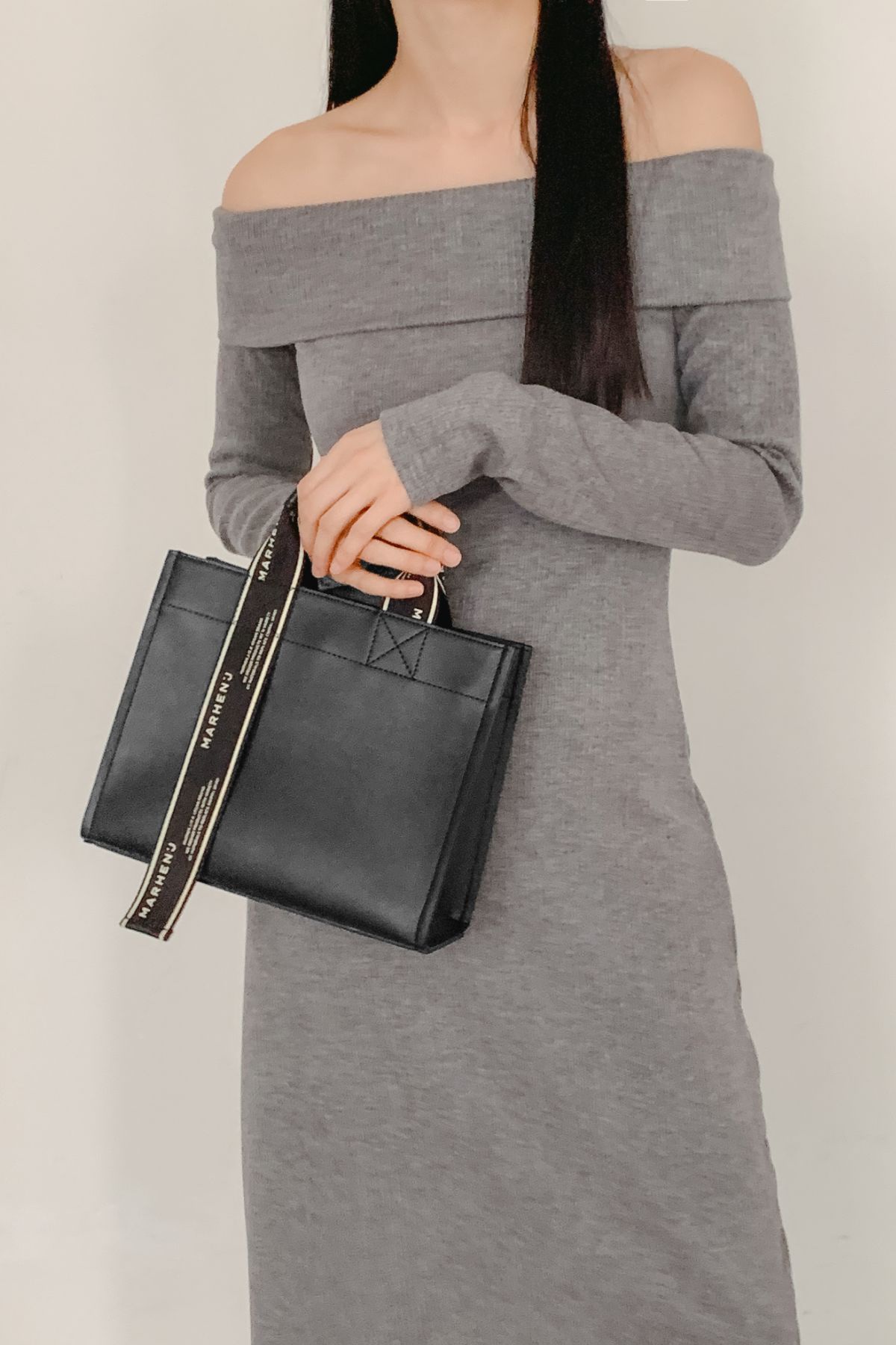 MARHEN J Cindy Sign - Black - Image 4