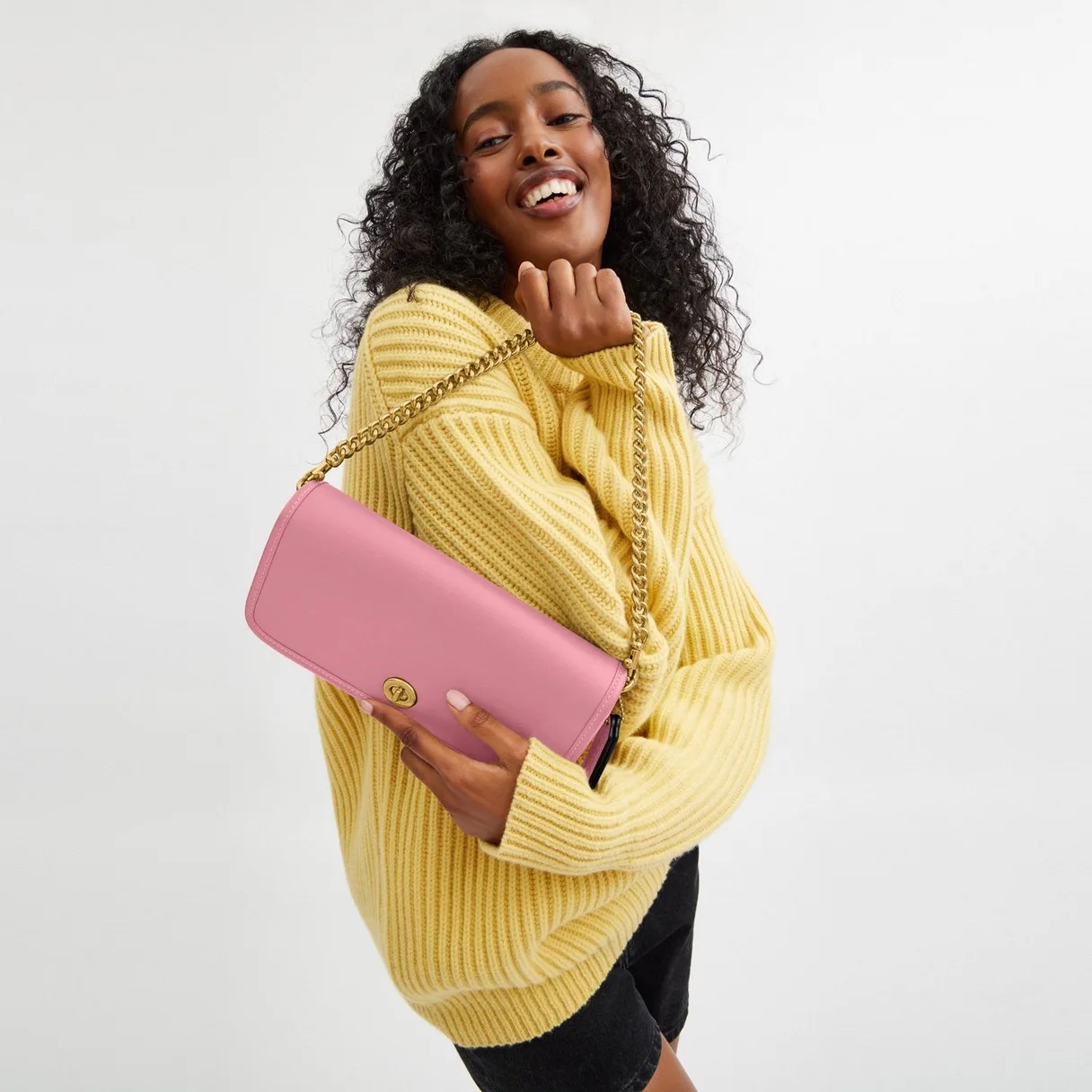 COACH Dinky Bag - Pink - Image 6