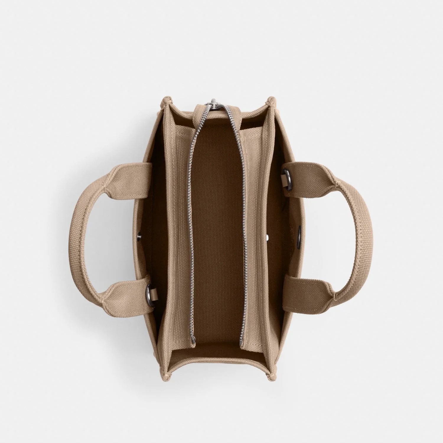 COACH Cargo Tote Bag 26 - Dark Natural - Image 4