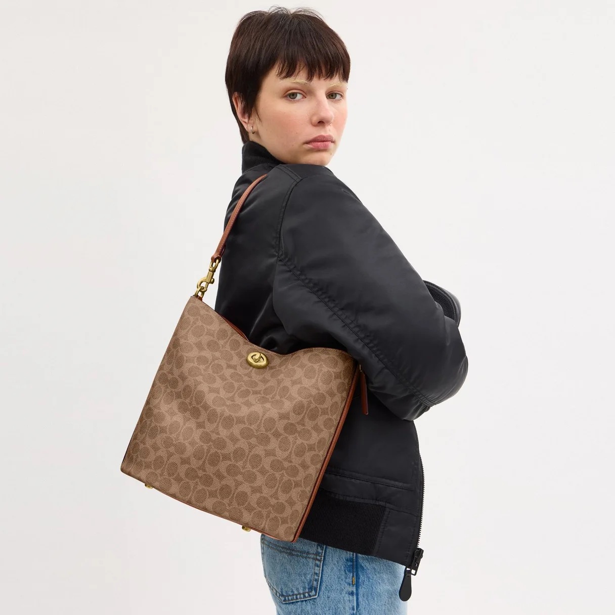 COACH Willow Soft Bucket Bag In Signature Canvas - Image 6