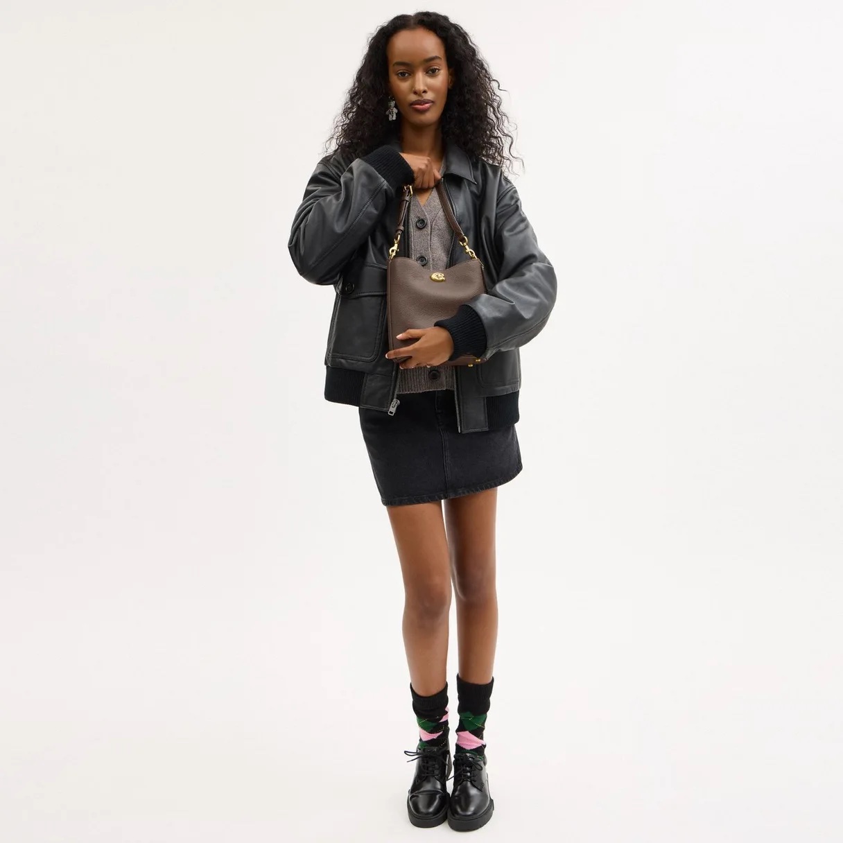 COACH Willow Soft Bucket Bag 19 - Dark - Image 5