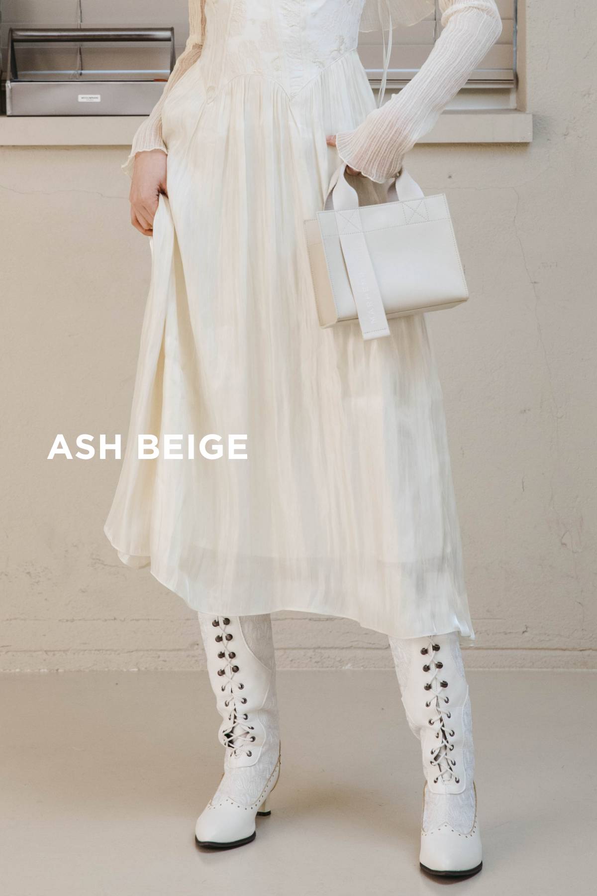 MARHEN J Cindy Mini Apple - Ash Beige - Image 5