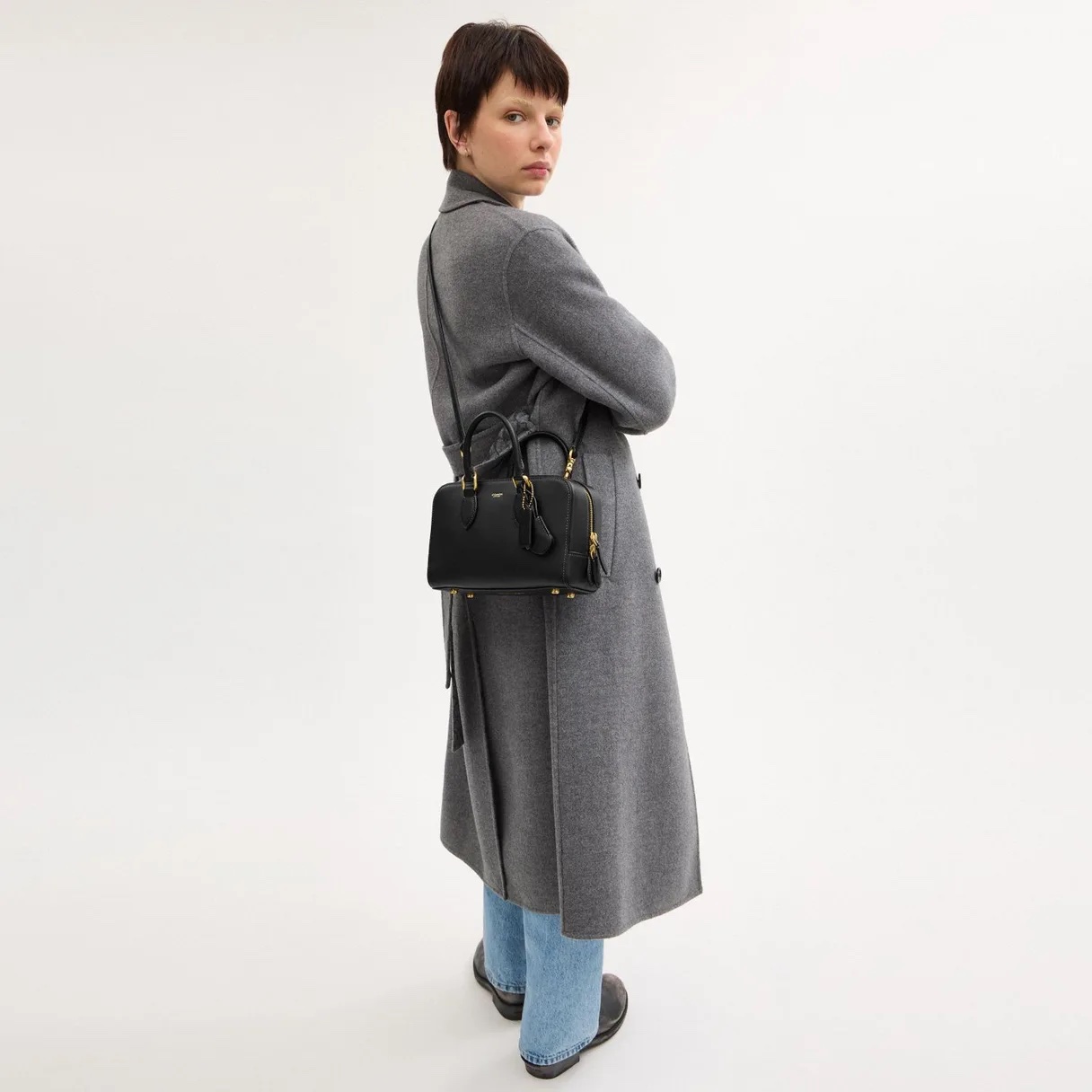 COACH Bowery Satchel 24 - Black - Image 4