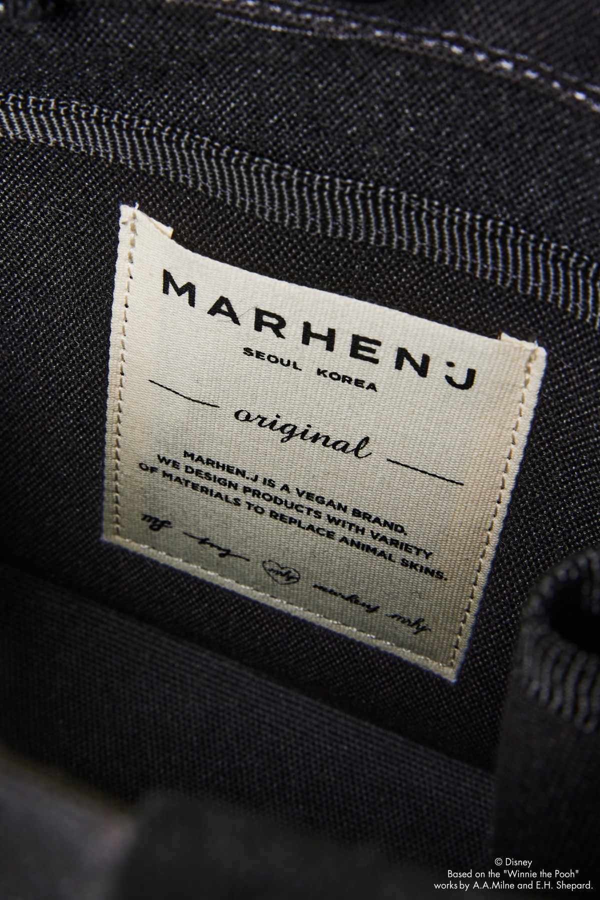 MARHEN J Disney Winnie The Pooh Rico Mini Black - Image 7
