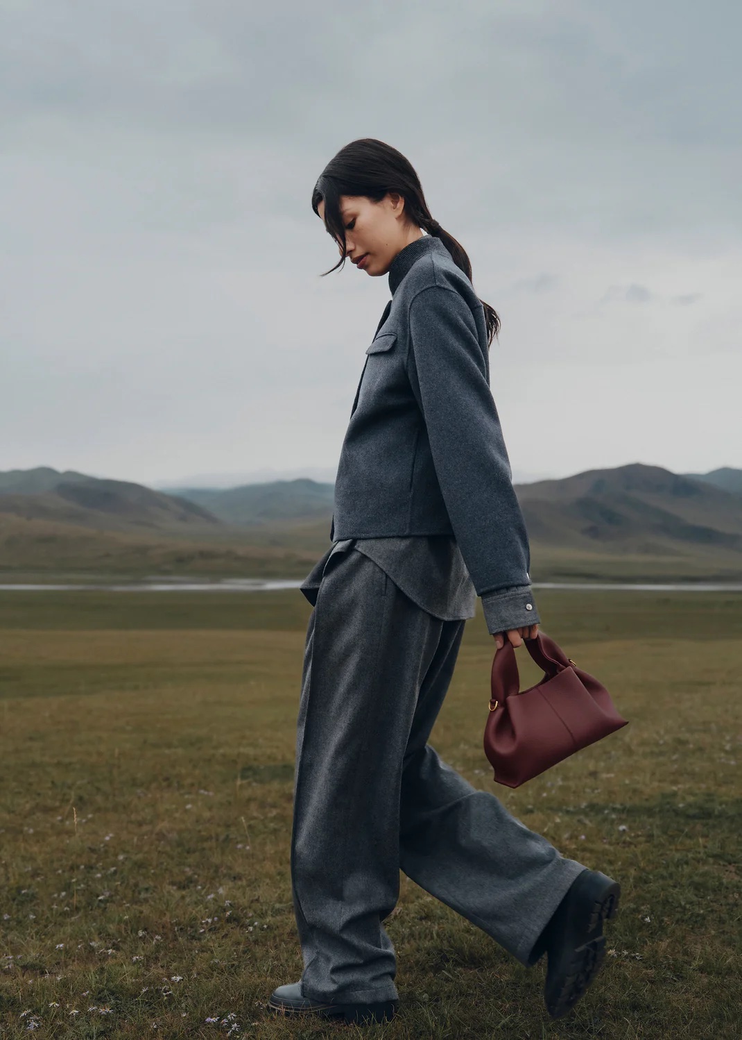 POLENE Numero Neuf Mini - Cerise Noire Graine - Image 2