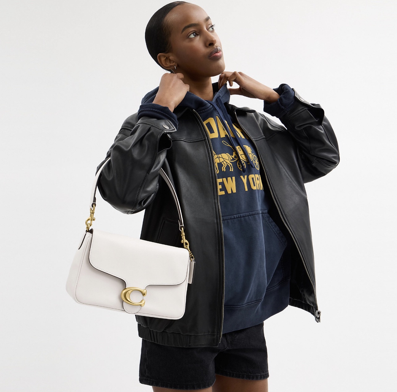 COACH Tabby Shoulder Bag 20 - Brass/Chalk - Image 7